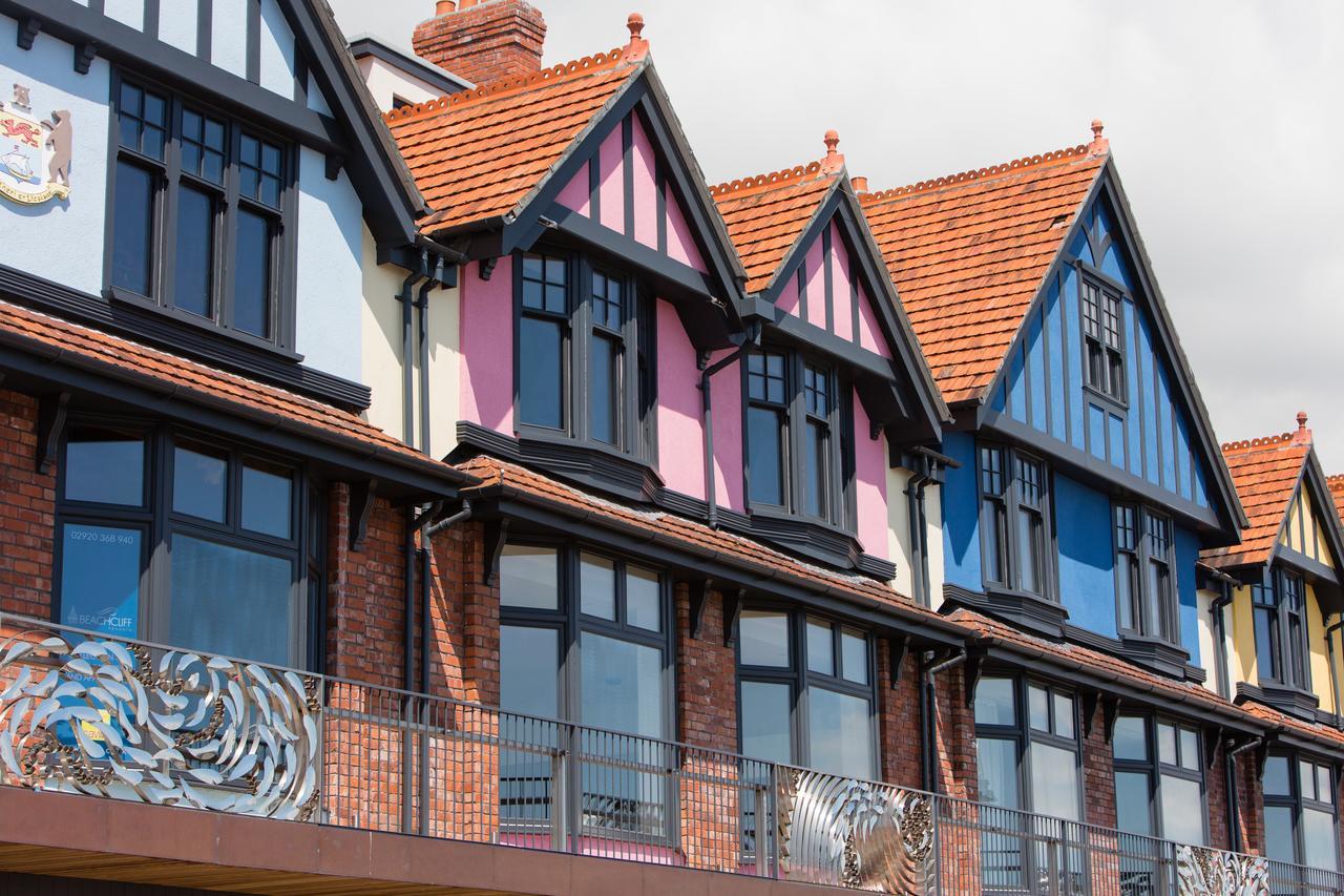 Hotel Restaurant James Sommerin Penarth Exterior foto