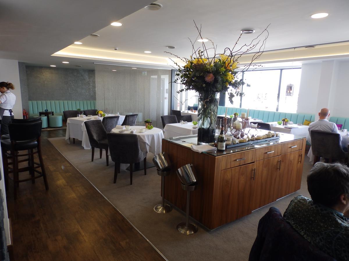 Hotel Restaurant James Sommerin Penarth Exterior foto